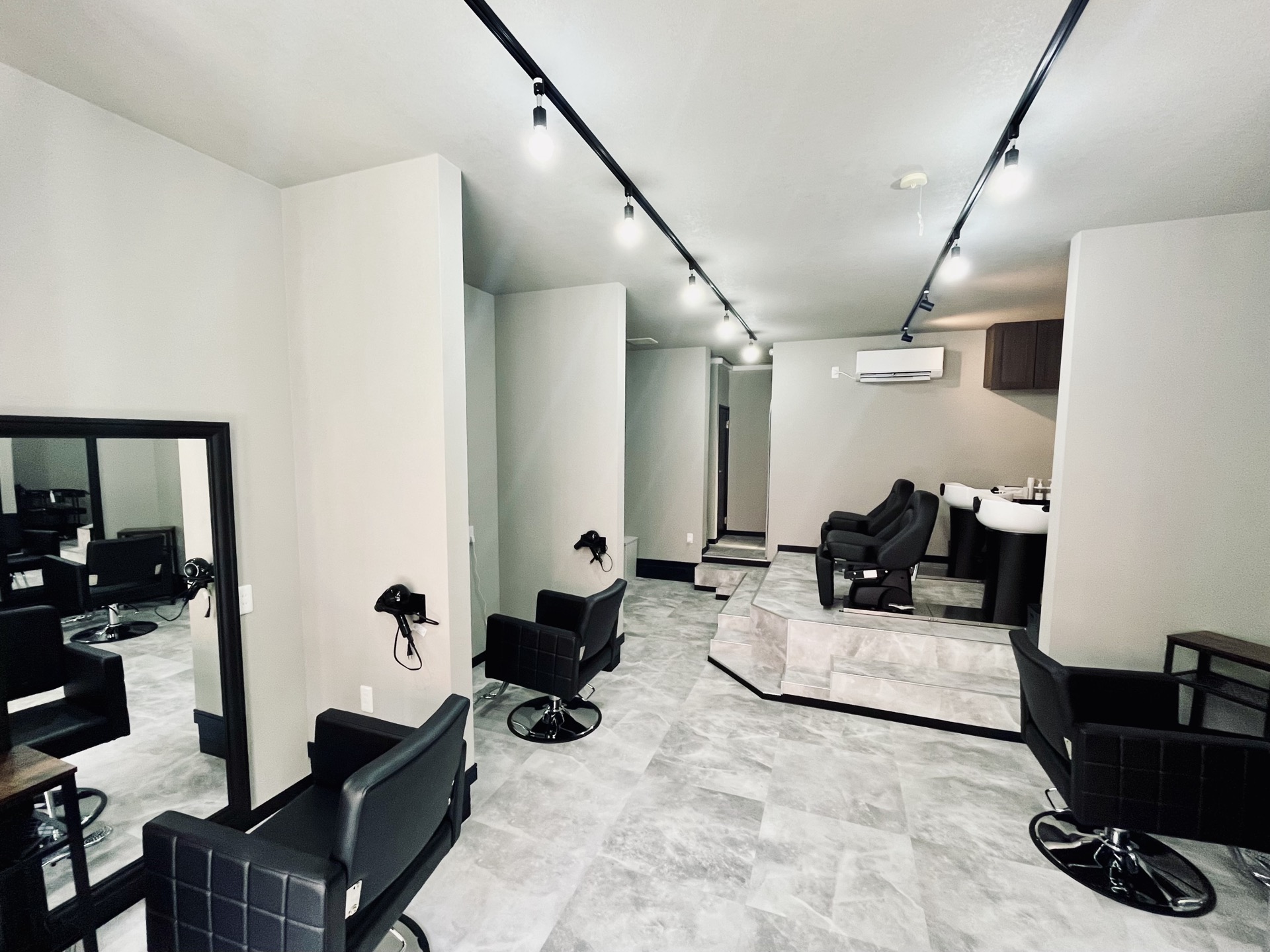 AYVY Hair&Spa 北千住のメンズ美容室